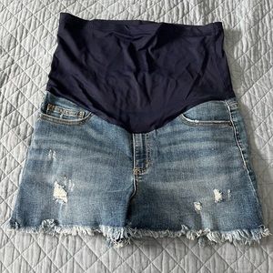 Pink Blush Maternity Short!
